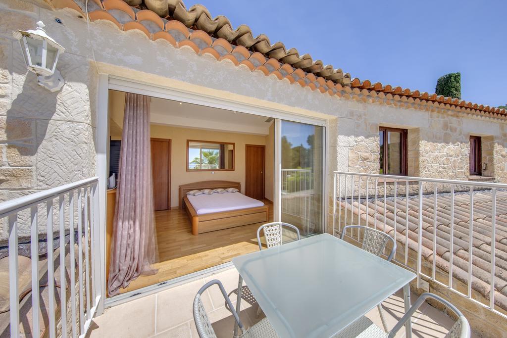 Domaine Du Mont Leuze Villa Villefranche-sur-Mer Exterior photo